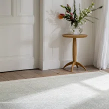 Bavlněný designový koberec Laura Ashley Silchester  pale sage 81107 Brink & Campman