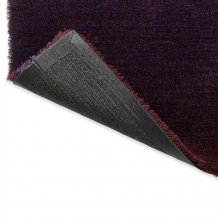 Jednobarevný vlněný koberec B&C Shade Low electric blue aubergine 010118 Brink & Campman