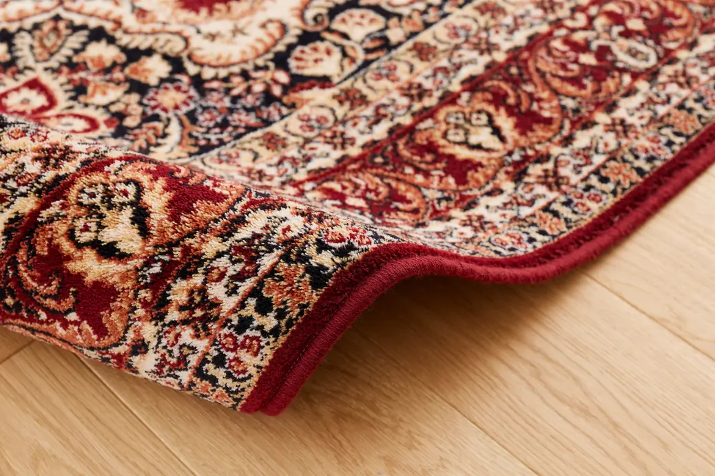 Kusový koberec Almas rubin