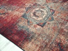 Kusový koberec Baszra bordo