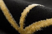 Kusový koberec Emerald geometric 1012 black and gold