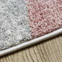 Kusový koberec Fusion 5868 white/dark pink