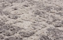 Kusový koberec Hug pearl