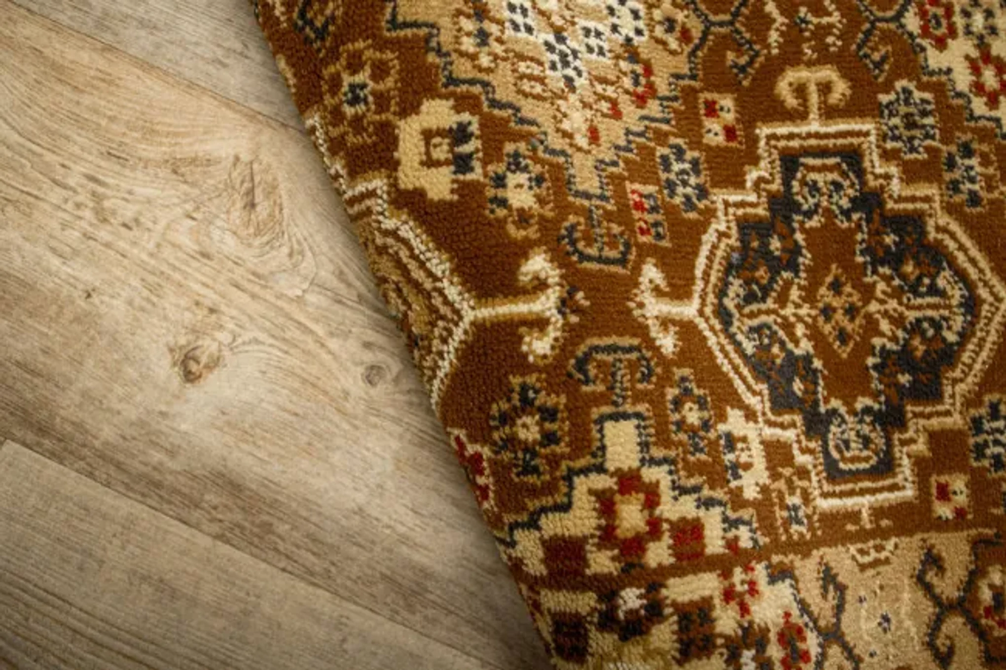 Kusový koberec Ines light brown