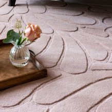 Kusový koberec Laura Ashley Coleby Petals chalk pink 078802 Brink & Campman
