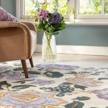 Kusový koberec Laura Ashley Wendling Floral heather purple 83104 Brink & Campman