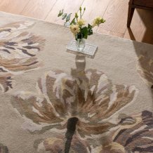 Květinový kusový koberec Laura Ashley Gosford natural / sage green 81307 Brink & Campman