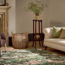 Luxusní květinový koberec Morris & Co Strawberry Thief forest 027707  Brink & Campman