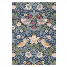 Luxusní květinový koberec Morris & Co Strawberry Thief indigo 027708 Brink & Campman