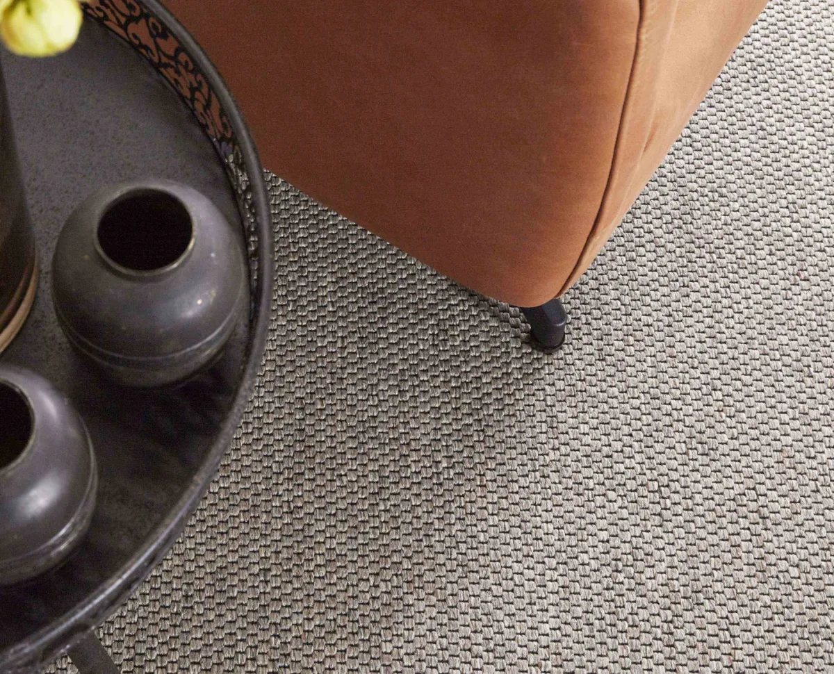 Nature tmavě béžový