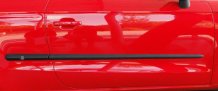 Ochranné boční lišty dveří Nissan Tiida, 2005->
