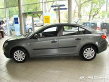 Ochranné bočné lišty Chevrolet Cruze 2011-2015 (sedan, combi)