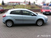 Ochranné bočné lišty Fiat Bravo 2007-2011 (hatchback)