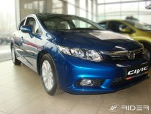 Ochranné bočné lišty Honda Civic 2012- (sedan, 5 dveří)