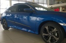 Ochranné bočné lišty Honda Civic 2017-2021 (hatchback)