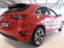 Ochranné bočné lišty Kia Ceed 2018- (hb)