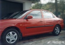 Ochranné bočné lišty Kia Sephia 1998-2001 (sedan)