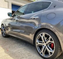 Ochranné bočné lišty Maserati Levante 2016-2024