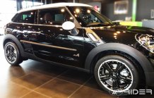 Ochranné bočné lišty Mini Peaceman 2013- (hatchback)