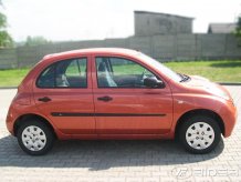 Ochranné bočné lišty Nissan Micra 2011- (hatchback, 5 dveří)