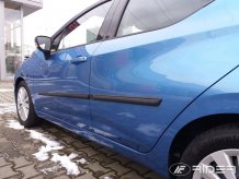 Ochranné bočné lišty Nissan Micra 2017-