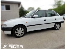 Ochranné bočné lišty Opel Astra 1991-2002 (combi)