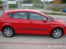 Ochranné bočné lišty Seat Leon 2012-2020 (hatchback)