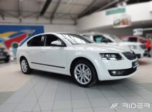Ochranné bočné lišty Škoda Octavia 2013-2020 (combi)