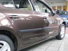 Ochranné bočné lišty Škoda Octavia III. 2013-2020 (sedan i combi)