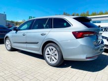 Ochranné bočné lišty Škoda Octavia IV. 2020- (combi)