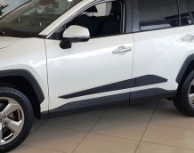 Ochranné bočné lišty Suzuki Across 2021-