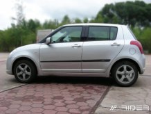Ochranné bočné lišty Suzuki Swift 2005-2010 (hatchback, 5 dveří)