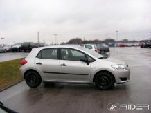 Ochranné bočné lišty Toyota Auris 2006-2012 (hatchback, 5 dveří)