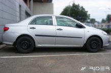 Ochranné bočné lišty Toyota Corolla 2004-2009 (sedan)