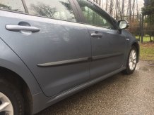 Ochranné bočné lišty Toyota Corolla 2018- (combi)