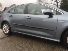 Ochranné bočné lišty Toyota Corolla 2018- (combi)