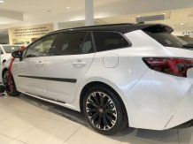 Ochranné bočné lišty Toyota Corolla 2023- (combi)