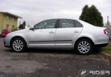 Ochranné bočné lišty Volkswagen Jetta 2011-2018 (sedan)