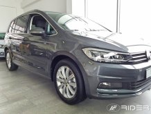 Ochranné bočné lišty Volkswagen Touran 2015-2026