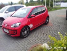 Ochranné bočné lišty Volkswagen Up 2012- (hatchback, 3 dveře)