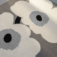 Outdoorový koberec Marimekko Unikko Anniversary grey 433004 Brink & Campman