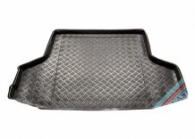 Plastová vaňa do kufra Mitsubishi Carisma 1995-2004 (hatchback, bez protiskluzu)
