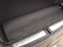 Textilné koberce do kufra auta s nášľapom Mitsubishi Eclipse Cross 2017 - Colorfit (3070-kufr)