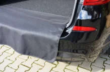 Textilné koberce do kufra auta s nášľapom Audi Q3 (horní dno) 2025 - Royalfit (0259-Kufr)
