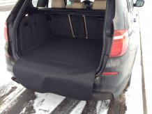 Textilné koberce do kufra auta s nášľapom Nissan Qashqai  5 míst 02.2014 - Perfectfit (3267-kufr)