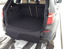 Textilné koberce do kufra auta s nášľapom Audi Q3 (horní dno) 2025 - Perfectfit (0259-Kufr)
